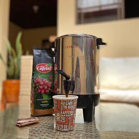 Hospedaje Coffee And Cocktails Естелі Екстер'єр фото